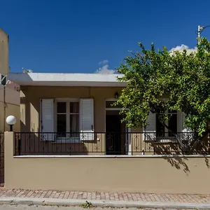Zoe's House In Casa vacanze